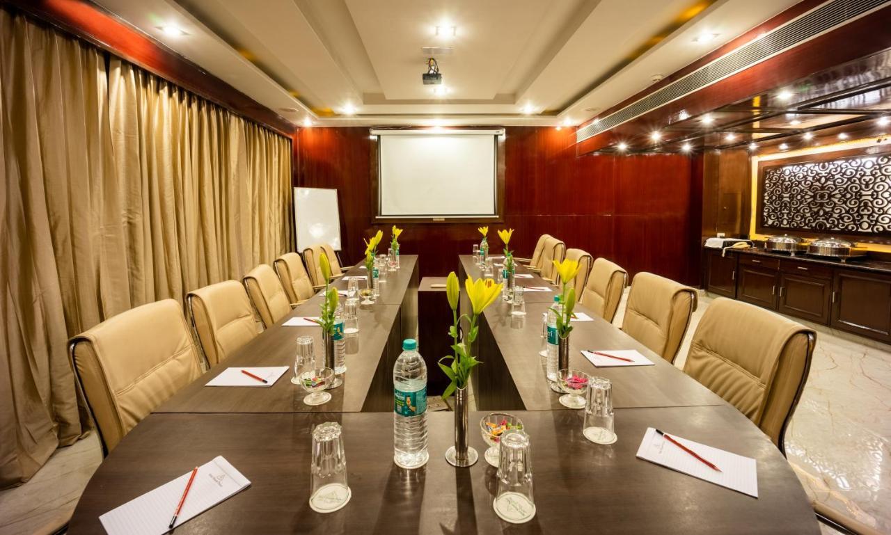 Hotel Shanti Palace Mahipalpur New Delhi Extérieur photo