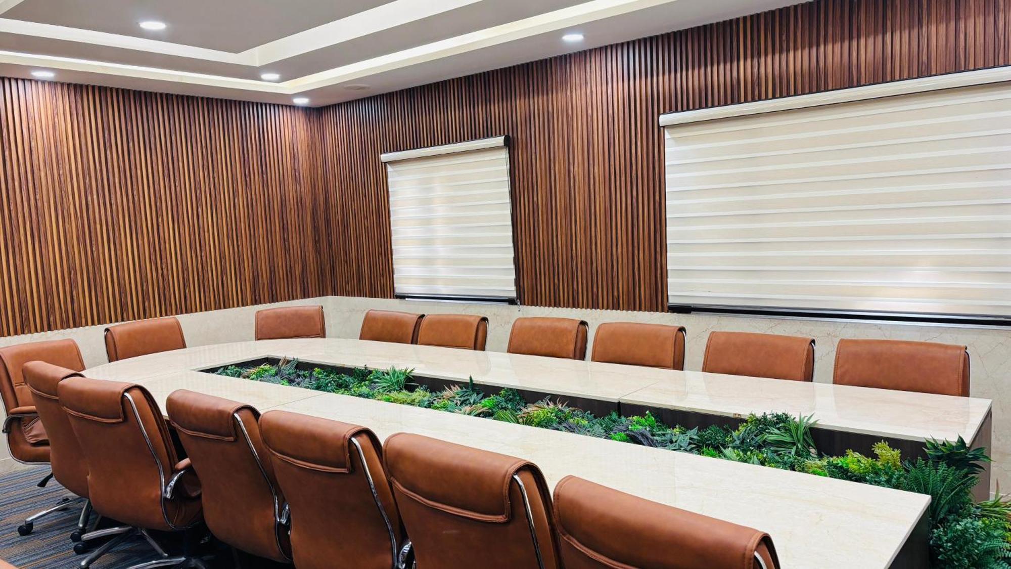 Hotel Shanti Palace Mahipalpur New Delhi Extérieur photo